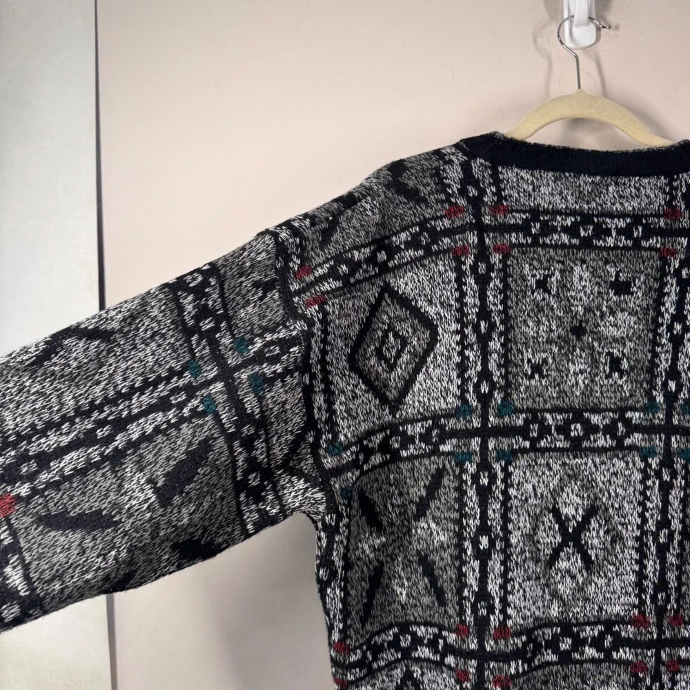 Michael Gerald Vintage Mens Cardigan Sweater Gray Geometric Knit Size M